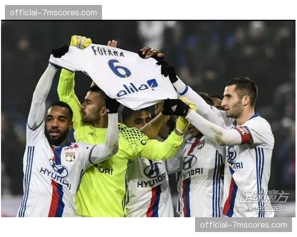 战术复盘:摩纳哥如何通过高压迫抢打乱里昂的赛后段控球节奏 战术复盘:摩纳哥如何通过高压迫抢打乱里昂的赛后段控球节奏